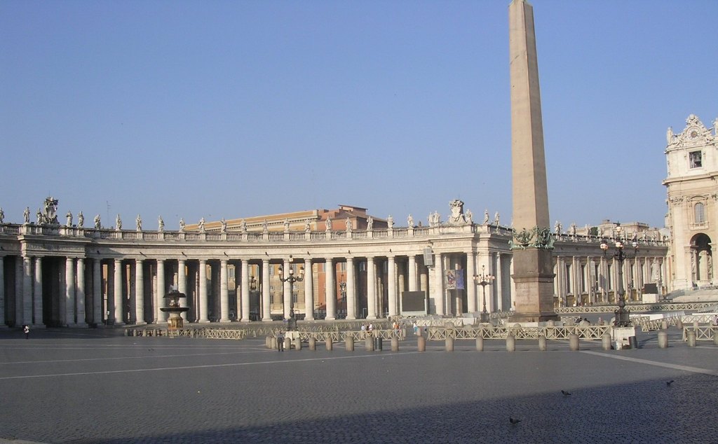 Piazza S. Pietro - S. Peter Square
